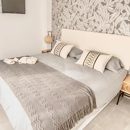 Amazing Old Town Penthouse Ii - Eaw Homes *